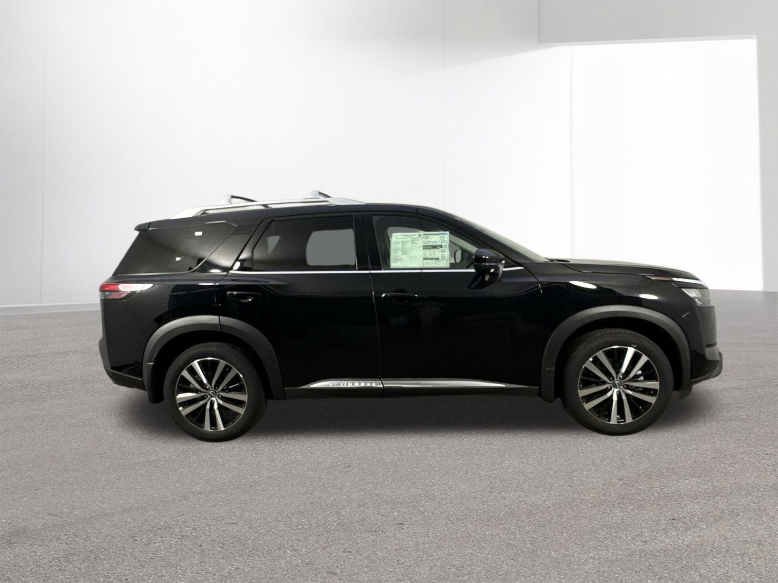 New 2025 Nissan Pathfinder Platinum w/ Cargo Package image 36