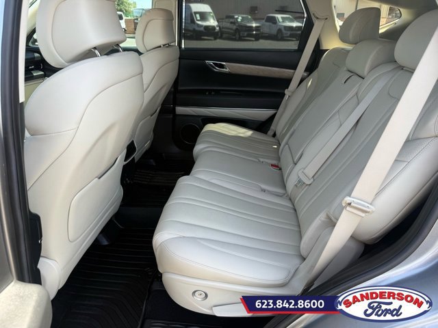 Used 2023 Genesis GV80 2.5T AWD/4WD image 18