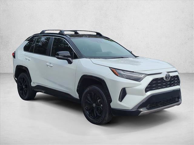 Used 2025 Toyota RAV4 XSE image 3