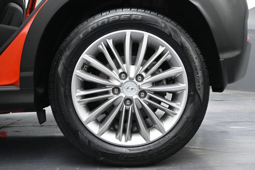 Used 2019 Hyundai Kona SEL w/ SEL Tech Package 02 AWD/4WD image 14