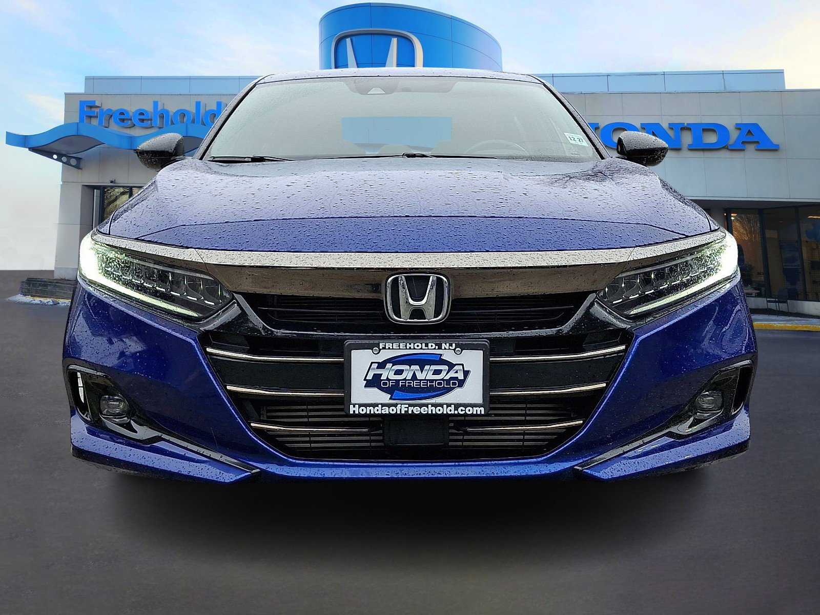 Used 2022 Honda Accord Sport image 2