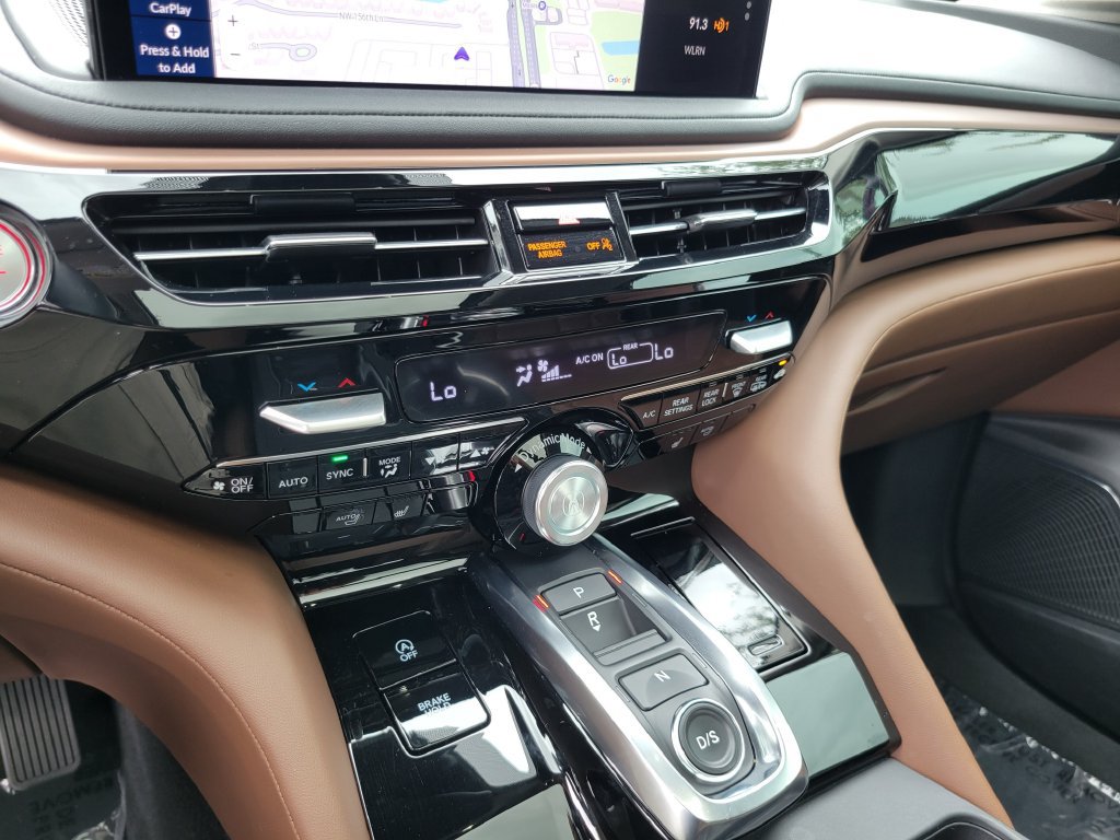Used 2025 Acura MDX w/ Technology Package FWD image 33