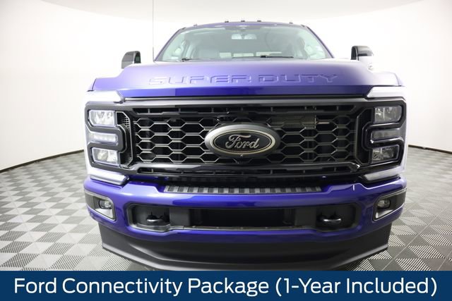 New 2026 Ford F350 Lariat w/ Black Appearance Package image 12
