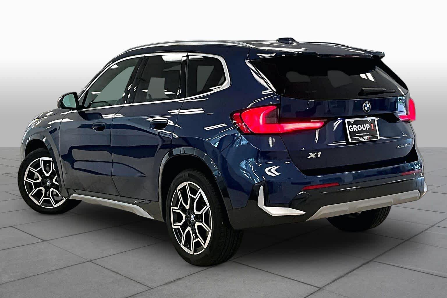 Certified 2025 BMW X1 xDrive28i AWD/4WD image 11