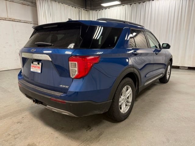 Used 2022 Ford Explorer XLT w/ Equipment Group 202A AWD/4WD image 6