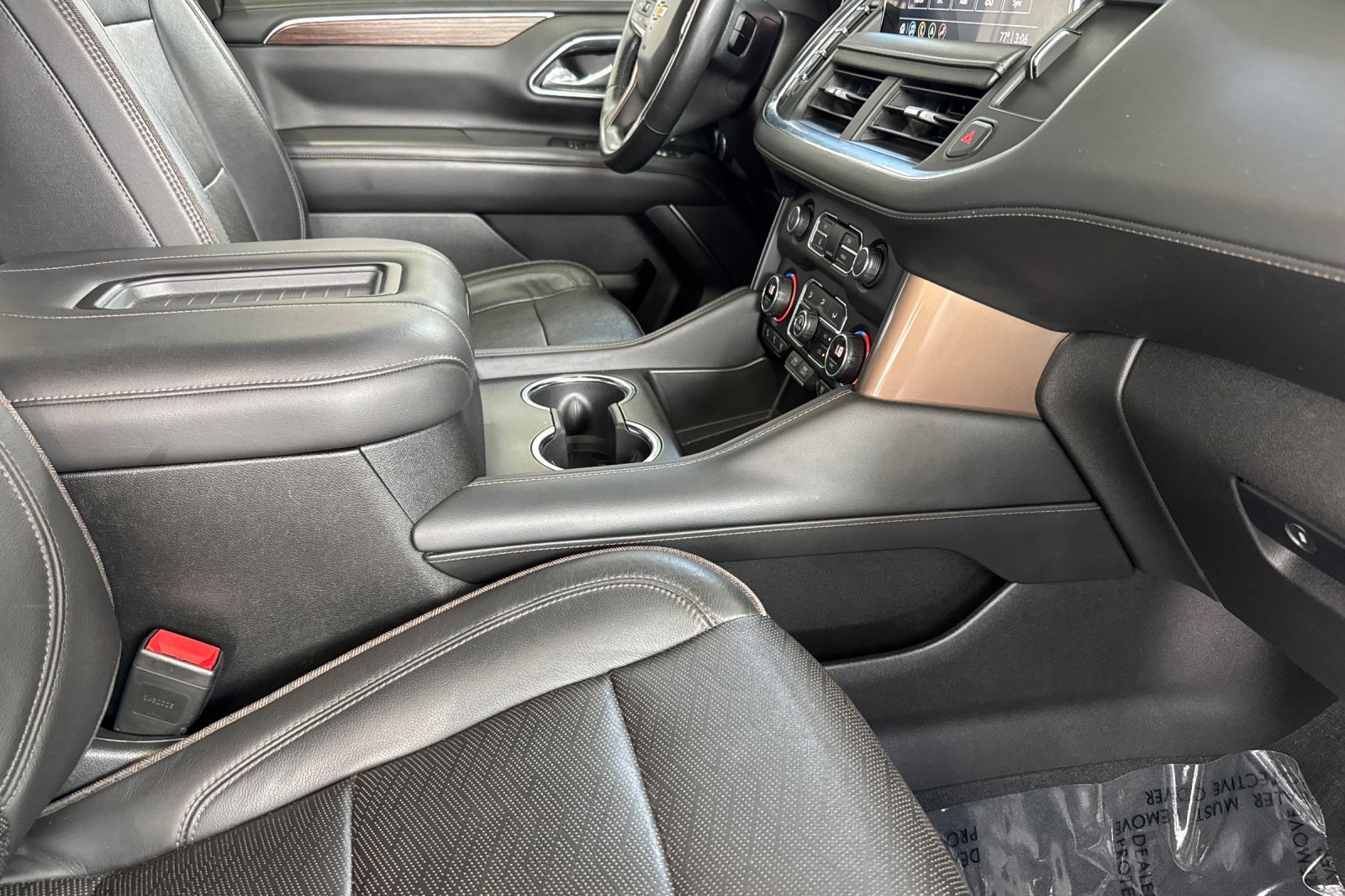 Used 2021 Chevrolet Tahoe High Country w/ Premium Package AWD/4WD image 21