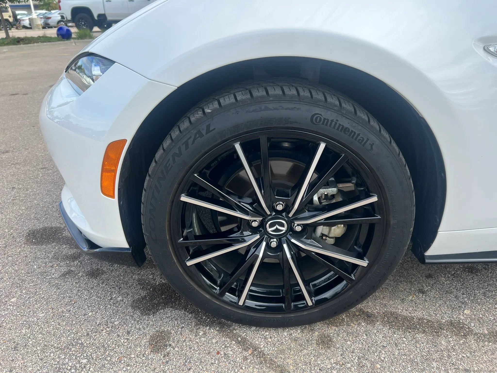 Used 2025 MAZDA MX-5 Miata RF Grand Touring w/ Appearance Package RWD image 18