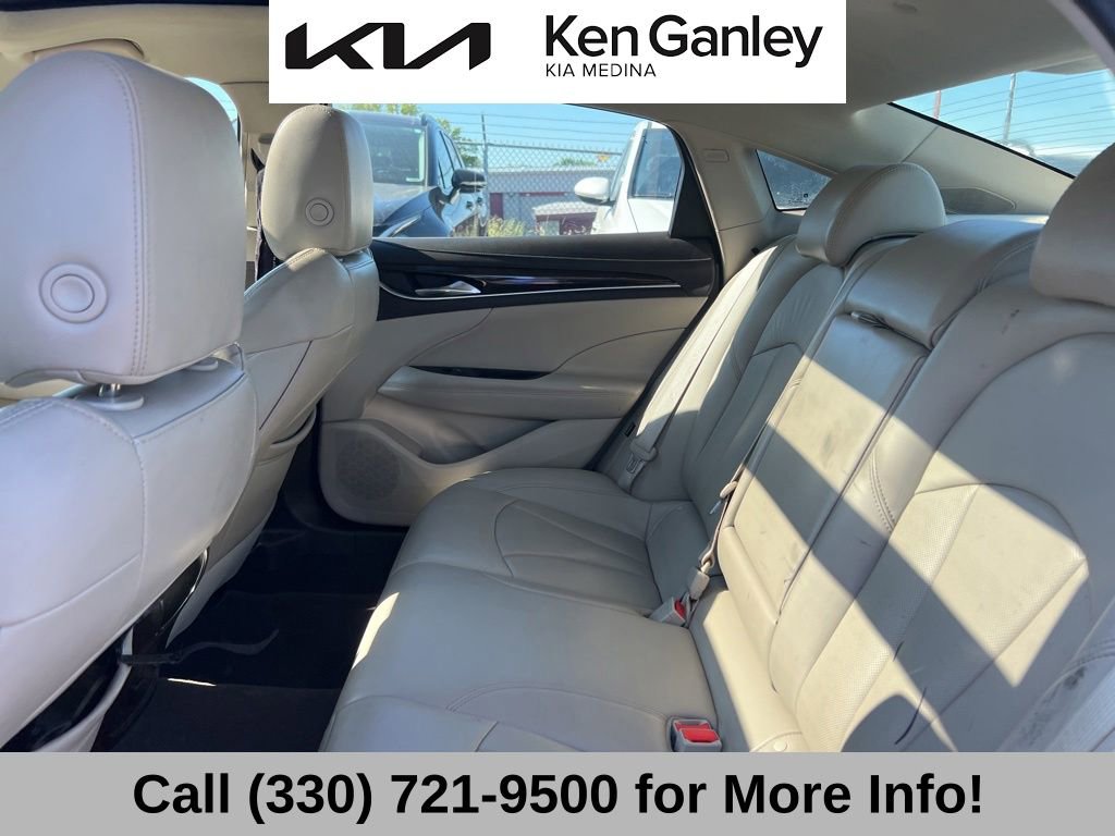 Used 2017 Buick LaCrosse Essence w/ Dynamic Driver Package FWD image 10