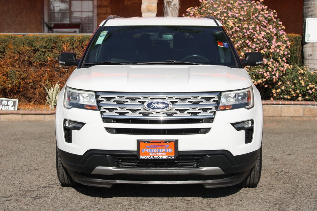 Used 2019 Ford Explorer XLT w/ Equipment Group 201A image 3