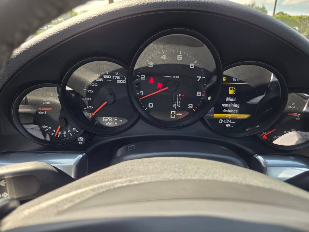 Used 2013 Porsche 911 Carrera RWD image 16