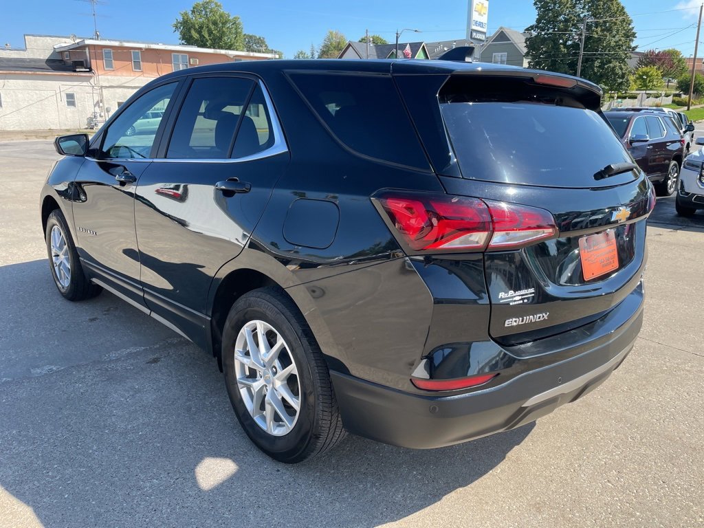 Used 2023 Chevrolet Equinox LT image 12