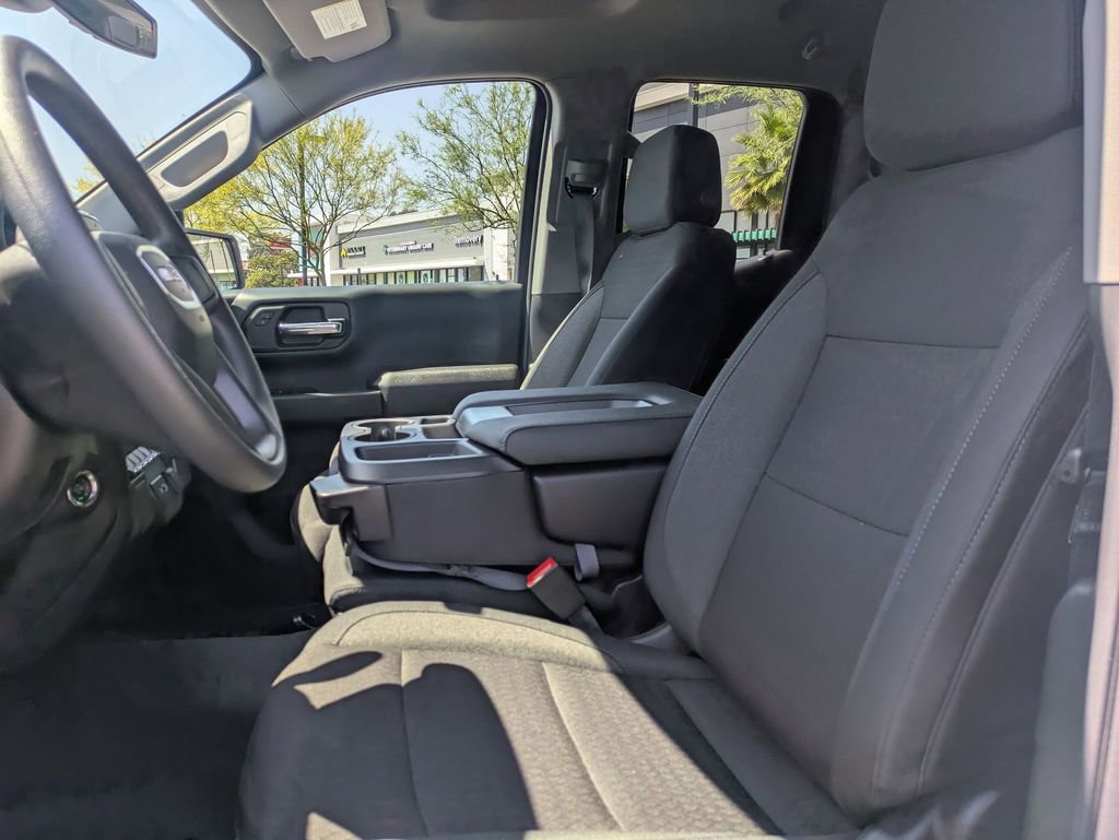 New 2026 GMC Sierra 1500 Pro w/ Graphite Edition image 5