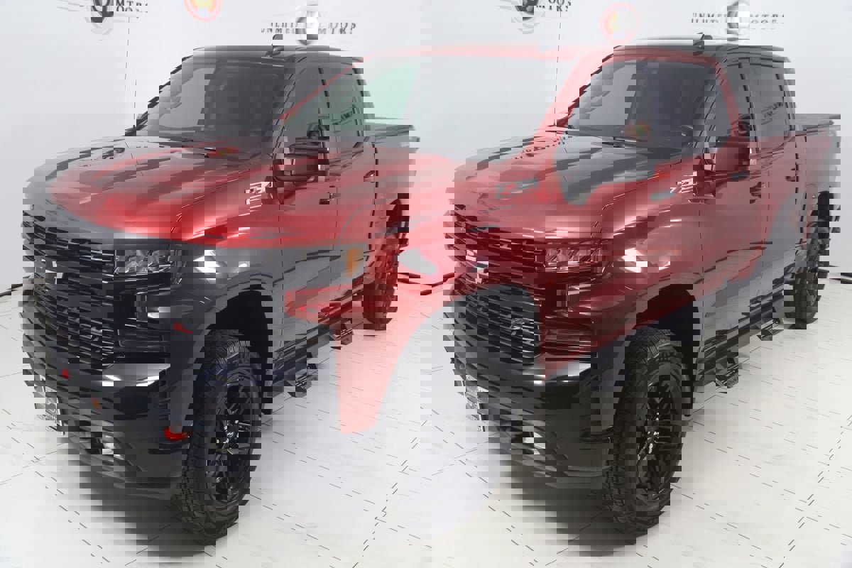 Used 2020 Chevrolet Silverado 1500 LT Trail Boss image 18