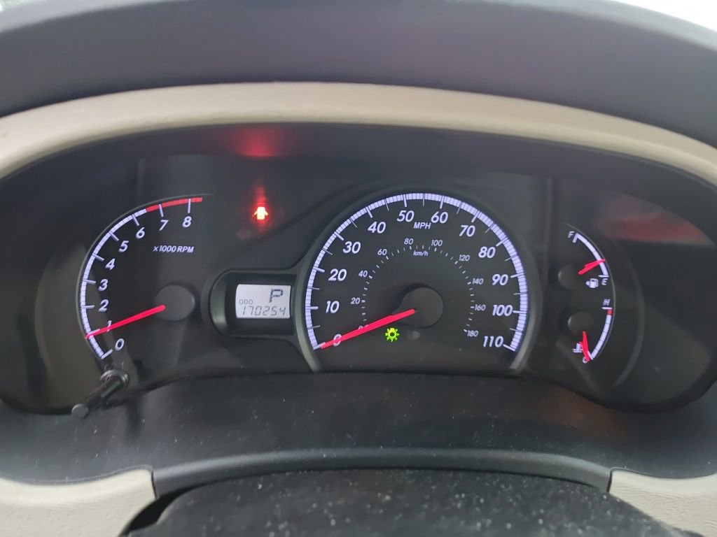 Used 2013 Toyota Sienna L FWD image 11