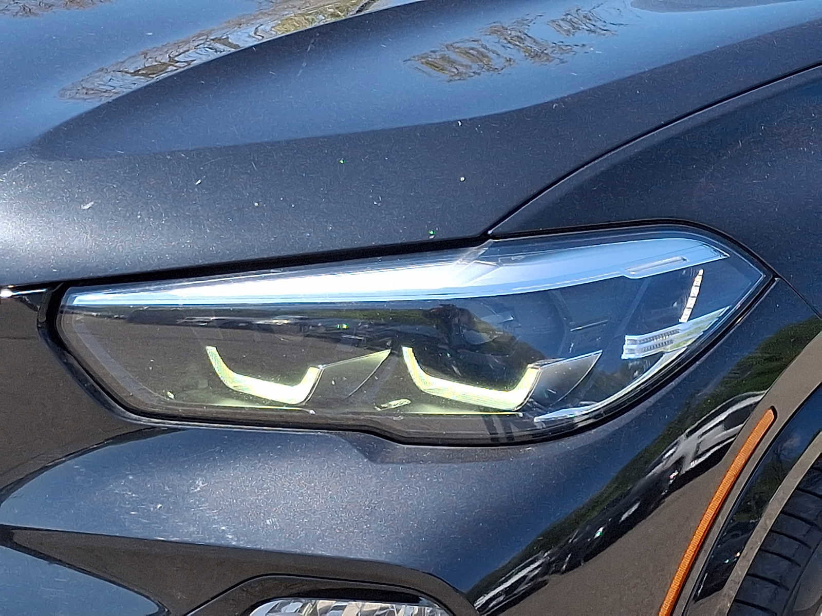Used 2019 BMW X5 xDrive40i w/ M Sport Package AWD/4WD image 9