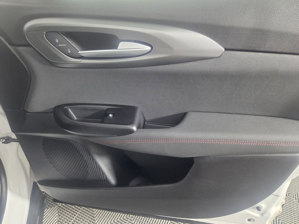 Certified 2025 Dodge Hornet R/T image 33