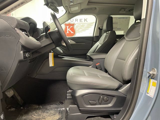 New 2026 Ford Explorer Active w/ Active Comfort Package AWD/4WD image 11
