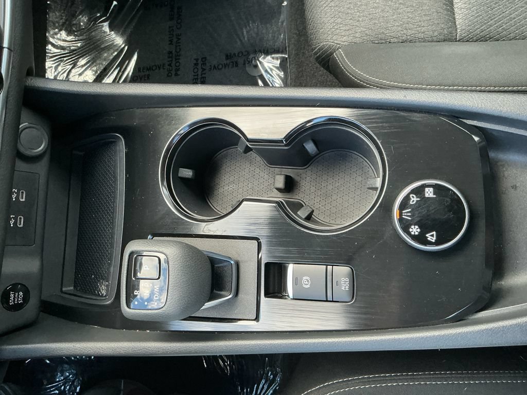 Used 2025 Nissan Rogue SV AWD/4WD image 22