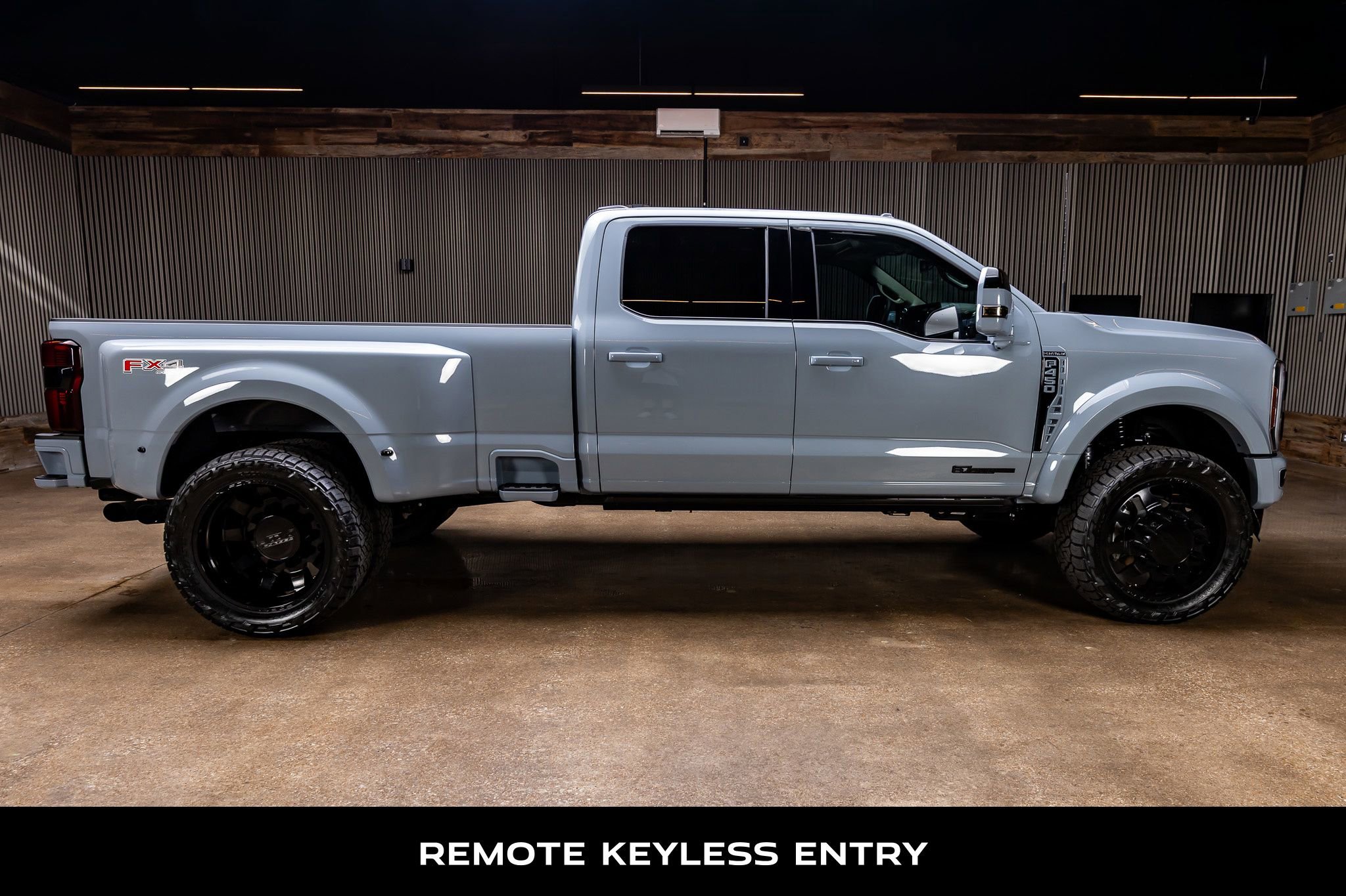 Used 2026 Ford F450 Platinum image 11