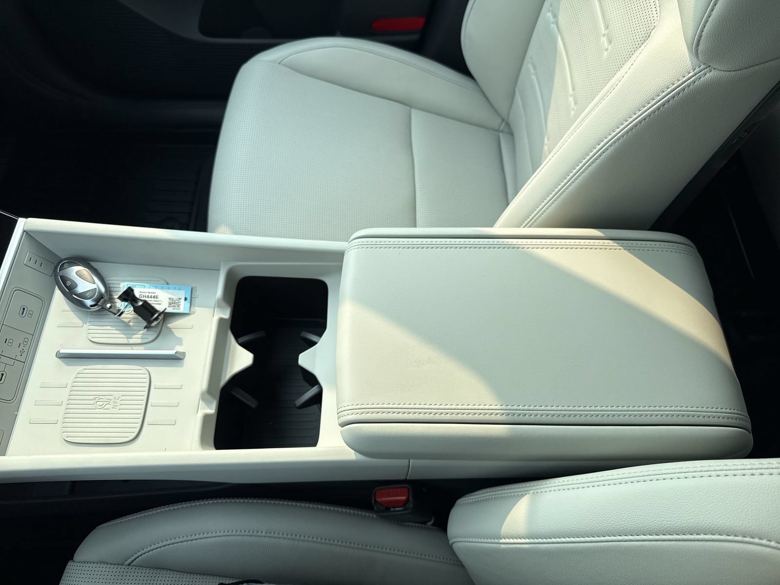 New 2026 Hyundai Santa Fe Limited AWD/4WD image 24
