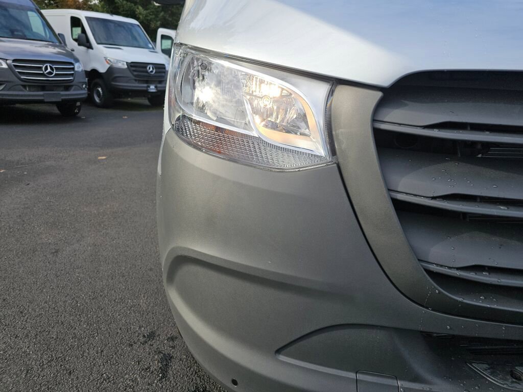 New 2025 Mercedes-Benz Sprinter 2500 image 17