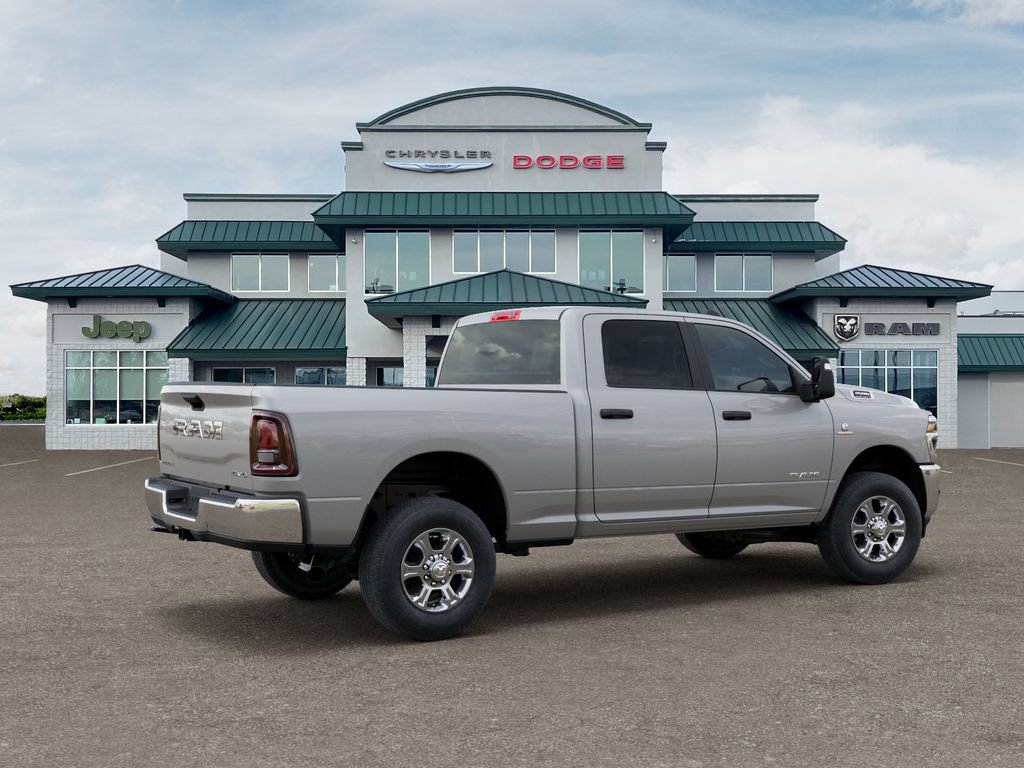 New 2026 RAM 3500 Big Horn AWD/4WD image 5