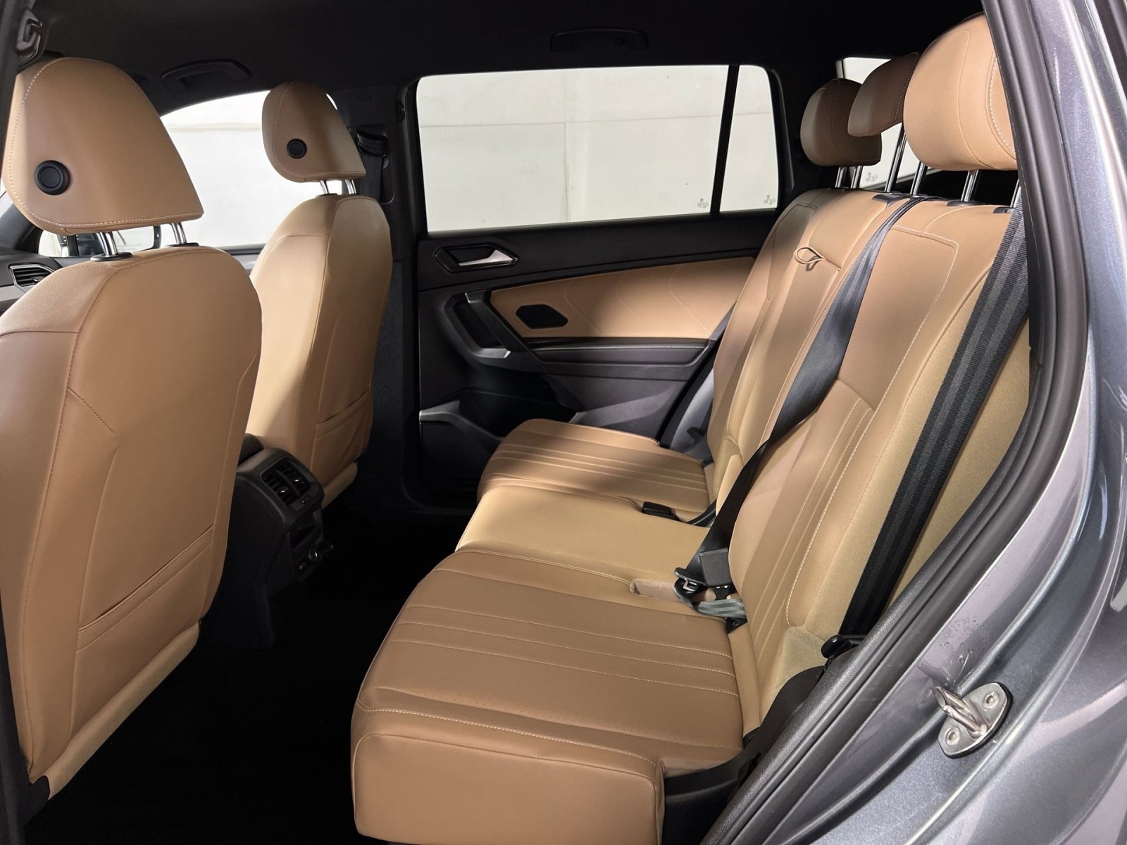 Used 2022 Volkswagen Tiguan SE image 23