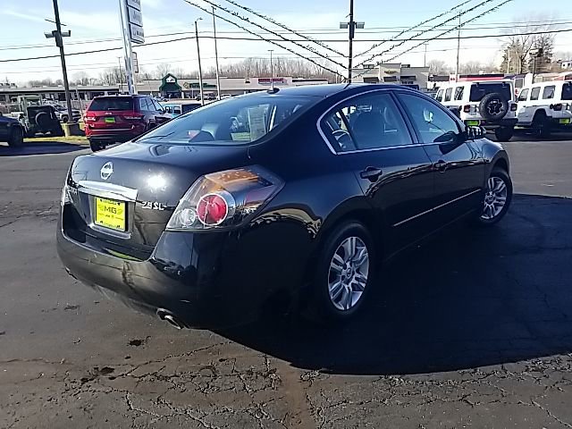 Used 2012 Nissan Altima 2.5 SL w/ 2.5SL Pkg image 6