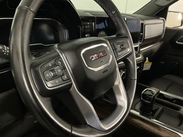 Used 2024 GMC Sierra 1500 Elevation w/ Elevation Premium Package AWD/4WD image 21