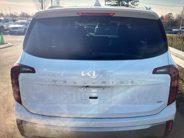 Used 2023 Kia Telluride S w/ S Sunroof Package image 10