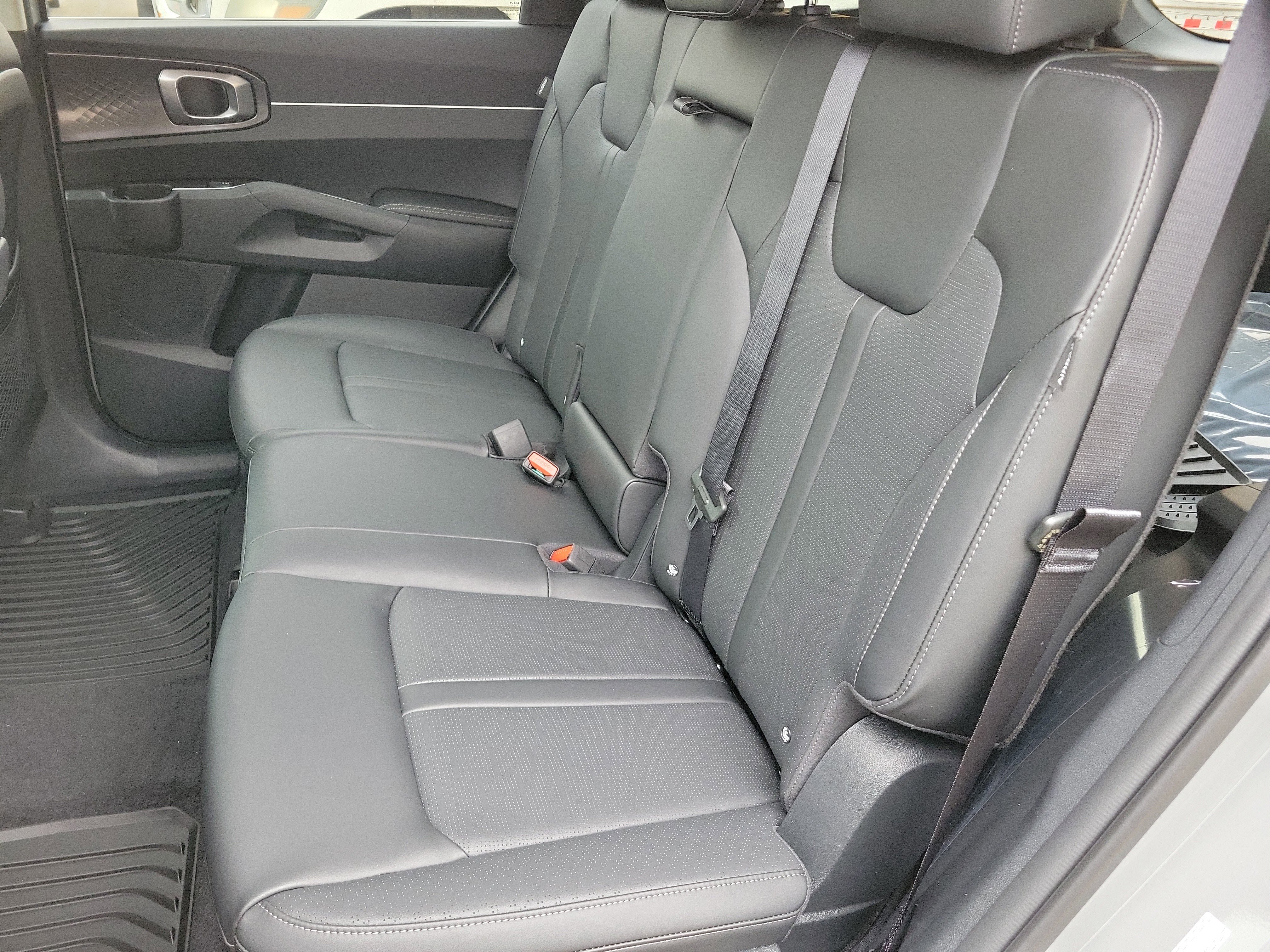 New 2026 Kia Sorento S image 7