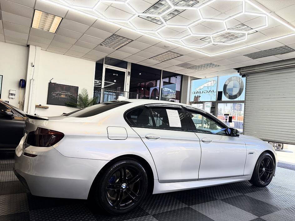 Used 2016 BMW 528i Sedan RWD image 17