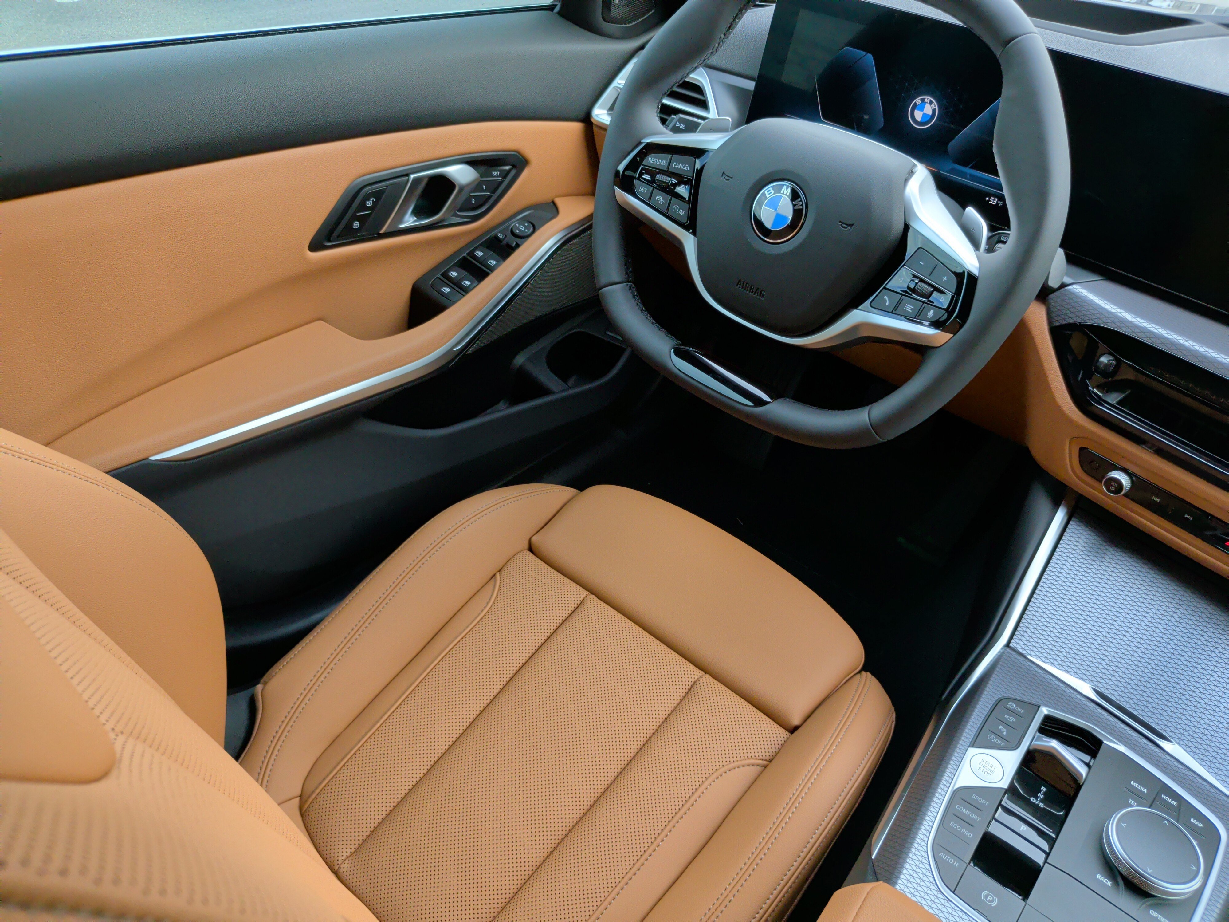 Certified 2026 BMW 330i Sedan w/ Premium Package RWD image 32