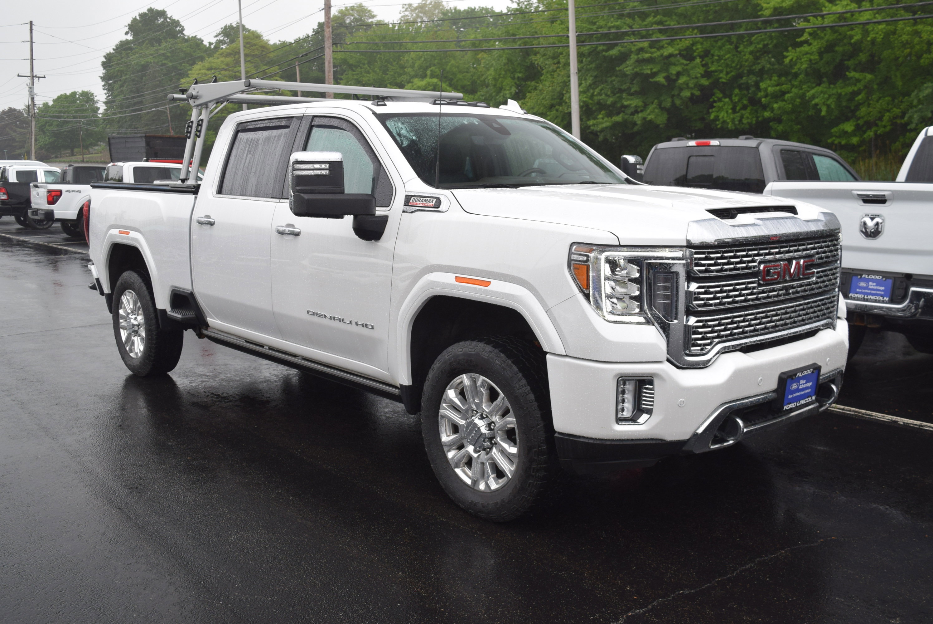 Used 2023 GMC Sierra 2500 Denali w/ Denali Ultimate Package AWD/4WD image 1