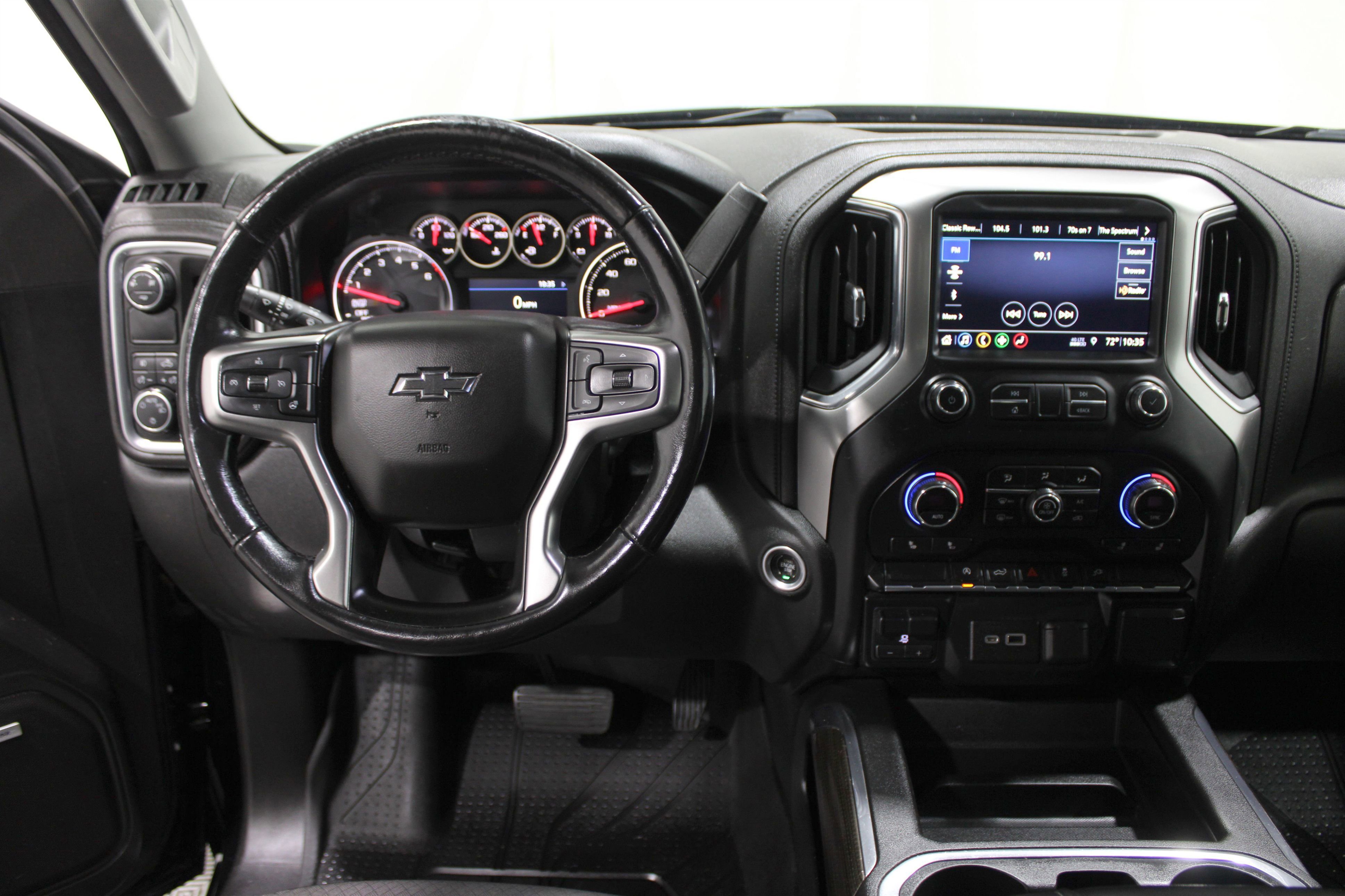 Used 2019 Chevrolet Silverado 1500 RST w/ All-Star Edition image 2