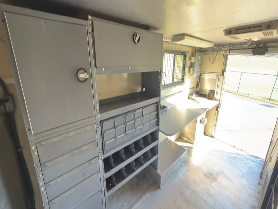 Used 2009 GMC Savana 3500 image 13