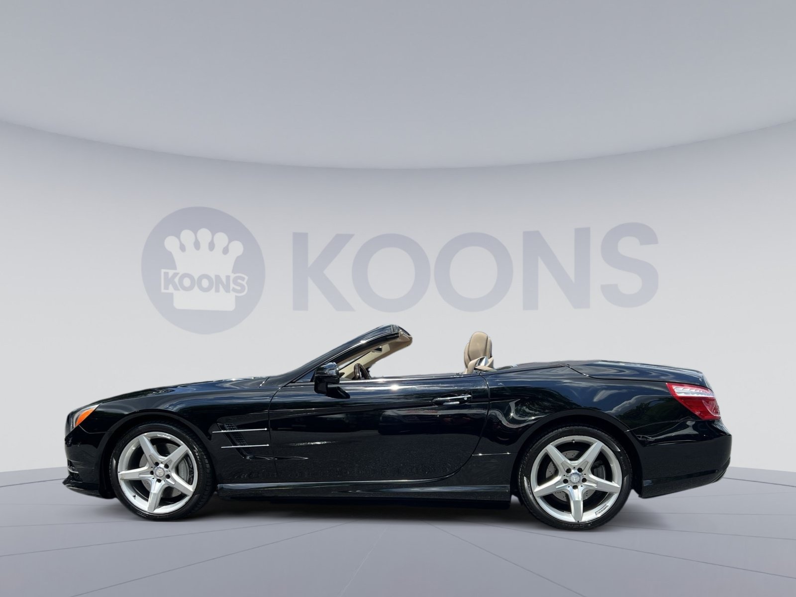 Used 2013 Mercedes-Benz SL 550 image 7