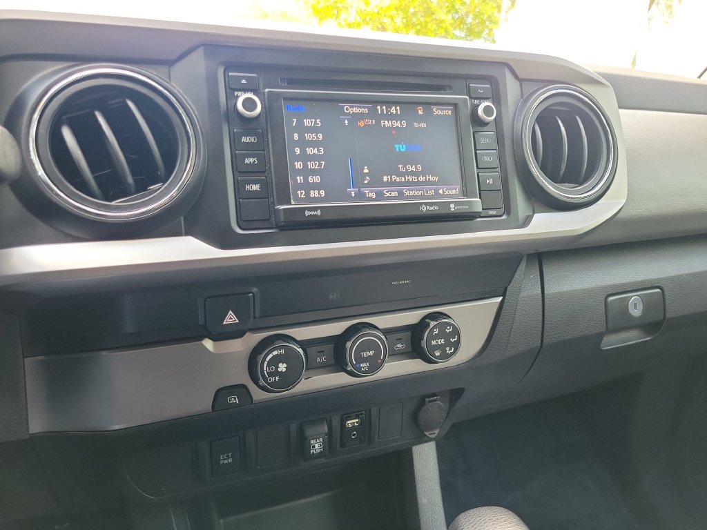Used 2019 Toyota Tacoma SR5 RWD image 22