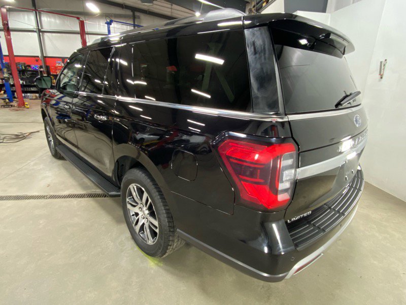 Used 2024 Ford Expedition Max Limited image 3