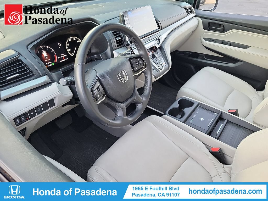 Used 2025 Honda Odyssey EX-L image 9