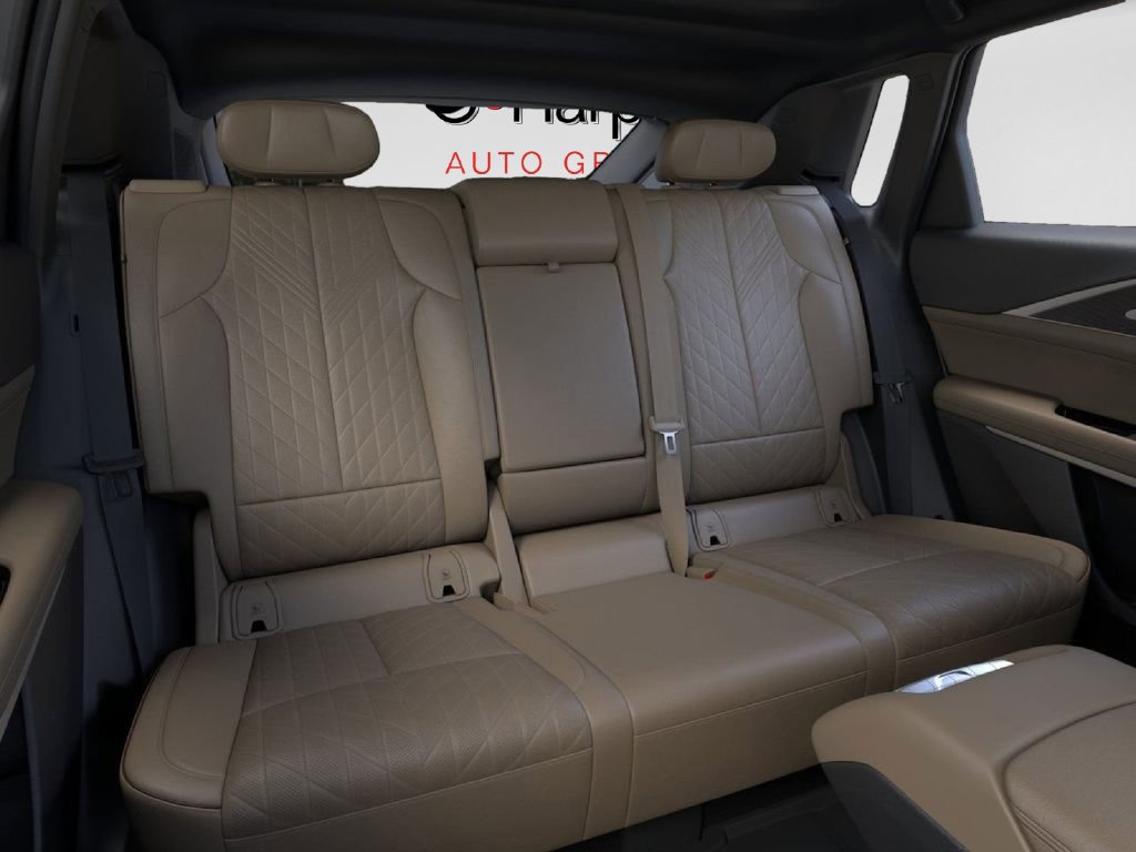 New 2026 Cadillac Lyriq V w/ Exterior Carbon Fiber Package AWD/4WD image 17