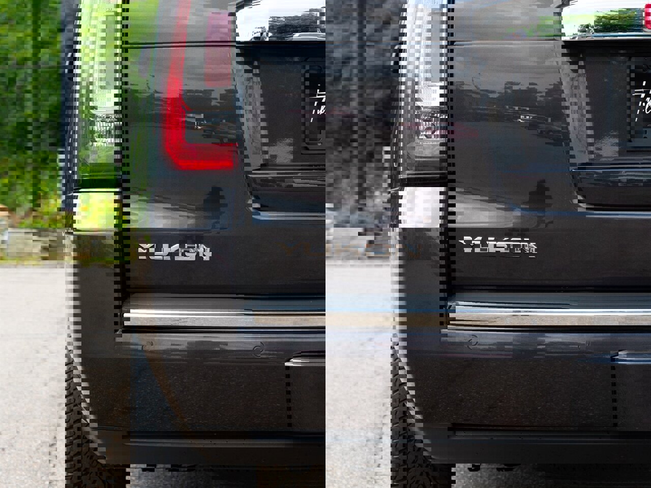 Used 2018 GMC Yukon Denali w/ Denali Ultimate Package image 9