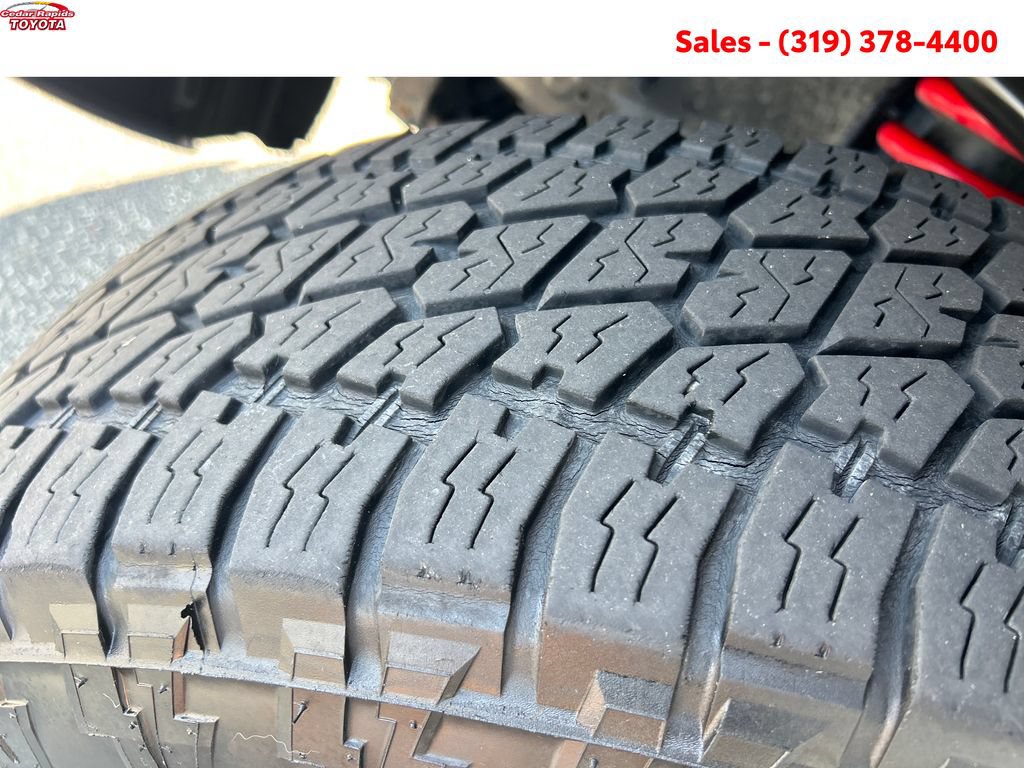 Certified 2023 Toyota 4Runner TRD Off-Road Premium w/ Moonroof Package AWD/4WD image 27