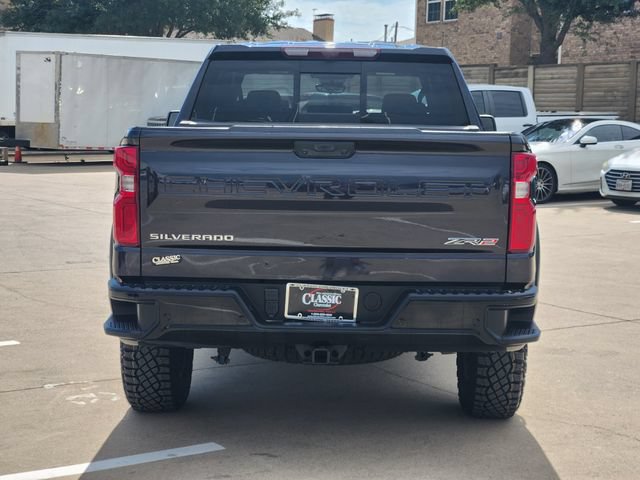 Used 2024 Chevrolet Silverado 1500 ZR2 w/ Technology Package AWD/4WD image 14