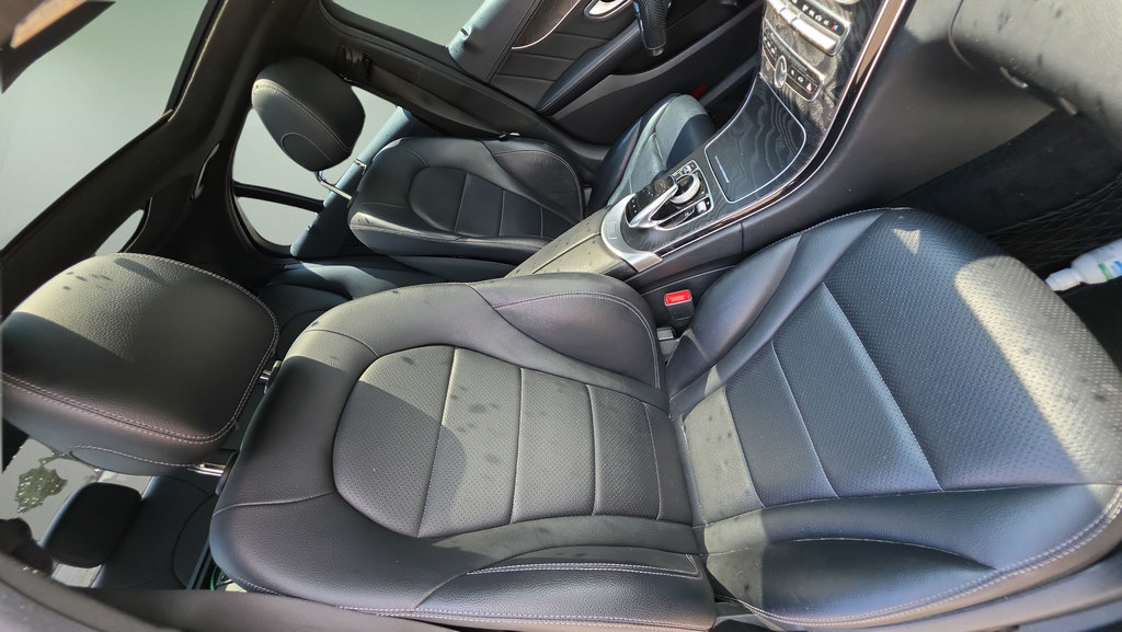 Used 2015 Mercedes-Benz C 300 4MATIC Sedan image 18