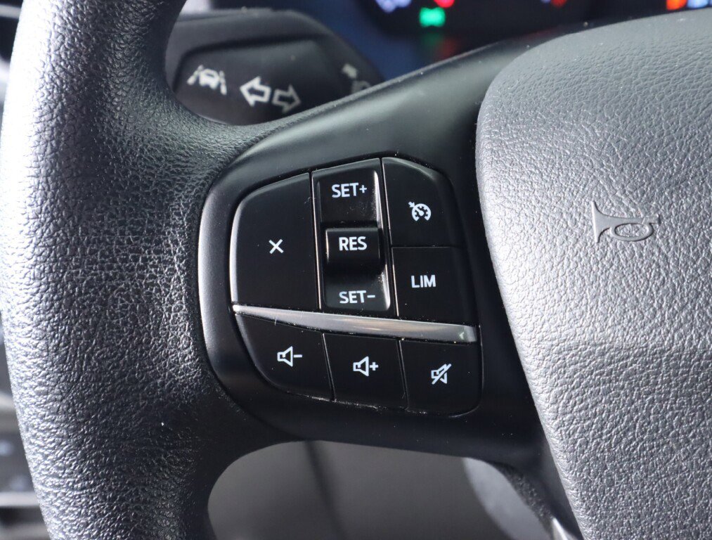 Used 2024 Ford Transit 350 XLT image 13