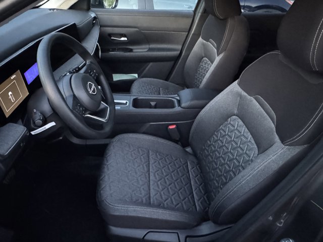 New 2026 Nissan Kicks SV FWD image 11