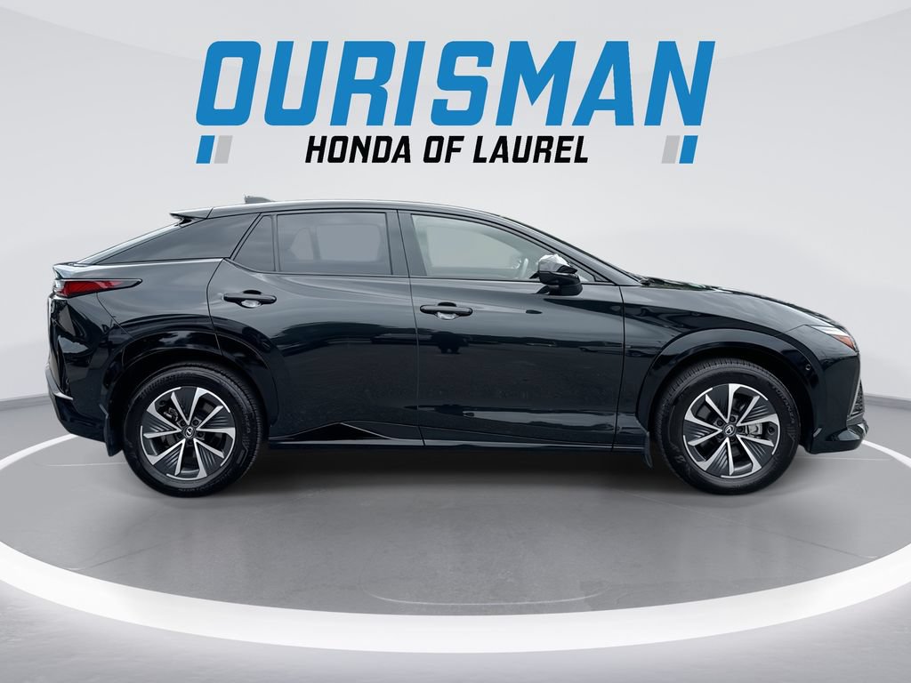 Used 2024 Lexus RZ 450e Premium w/ Technology Package AWD/4WD image 9