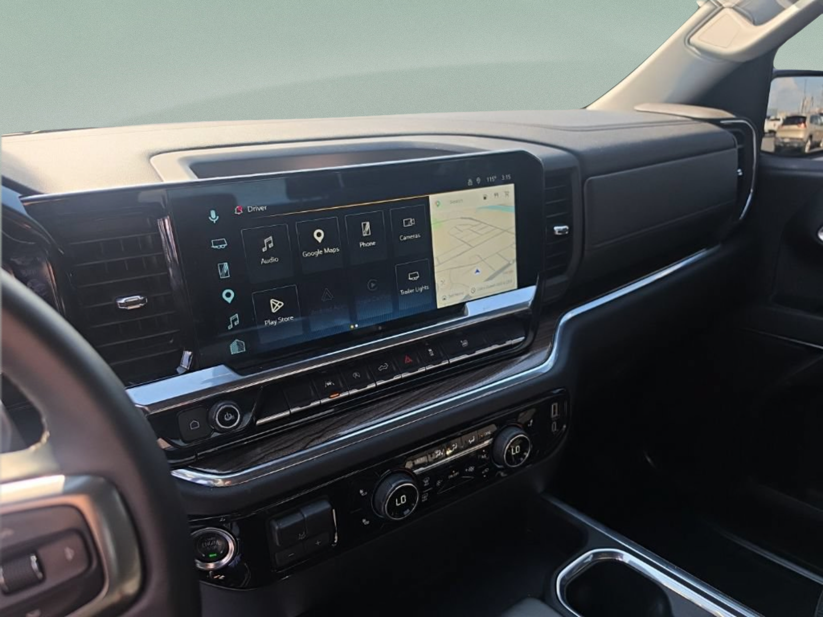 Used 2025 Chevrolet Silverado 1500 LT RWD image 18