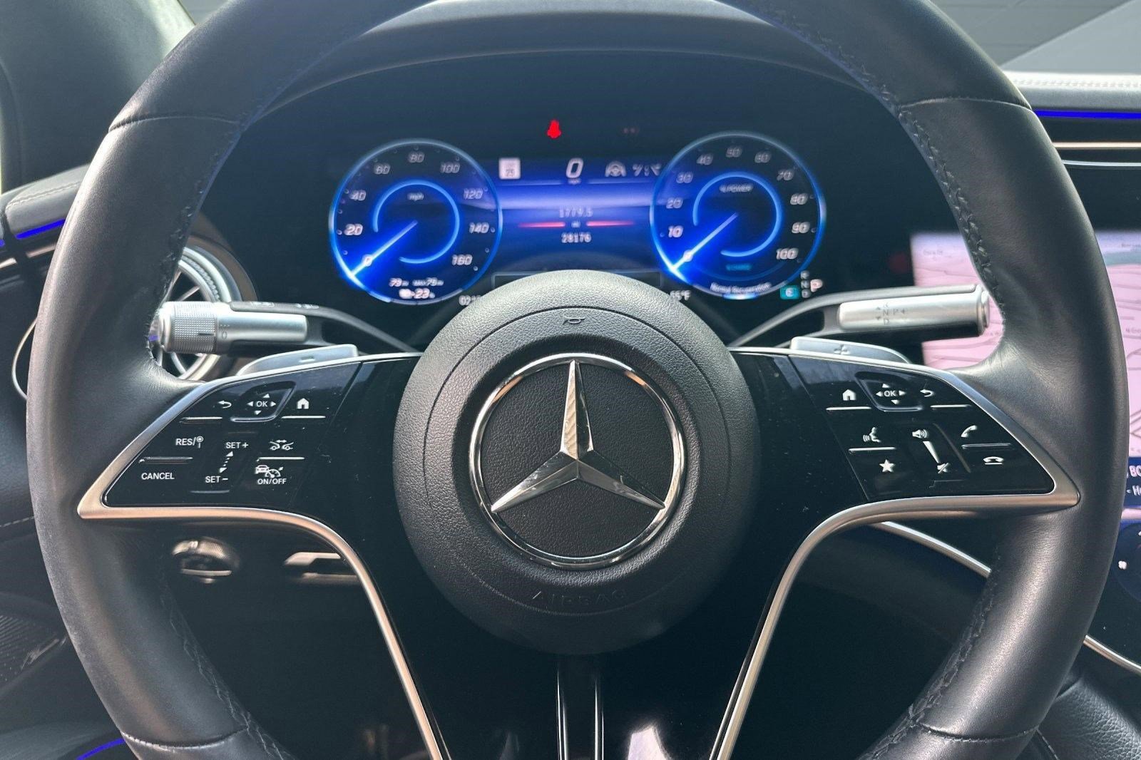 Certified 2023 Mercedes-Benz EQS 580 4MATIC Sedan image 18